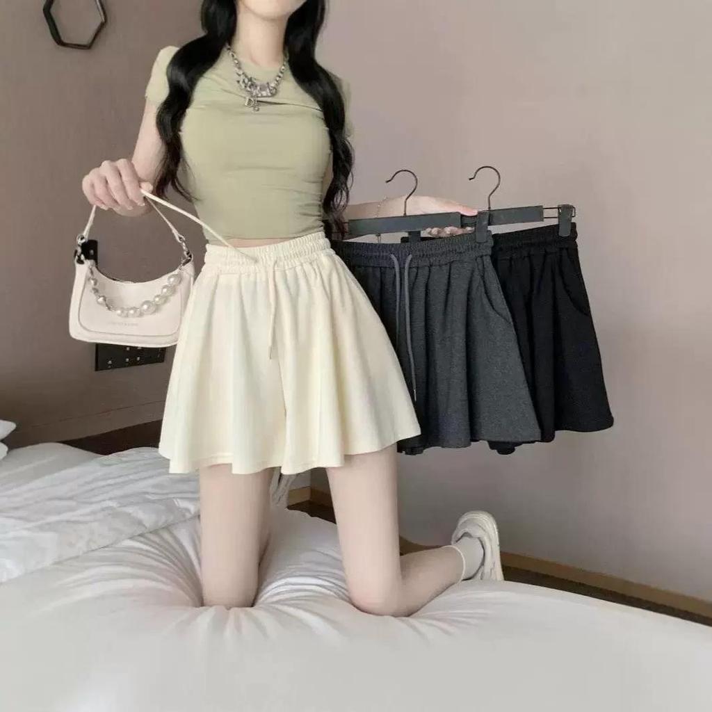 Korean-Style Summer Ballet Culottes: Women's High-Waist A-Line Wide-Leg Shorts Skirt Pants.