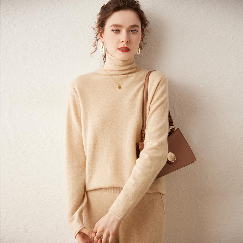 New Autumn/Winter Women's Cashmere Stacked Collar Sweater: Solid Color, Long Sleeve, Elegant and Soft Pullover