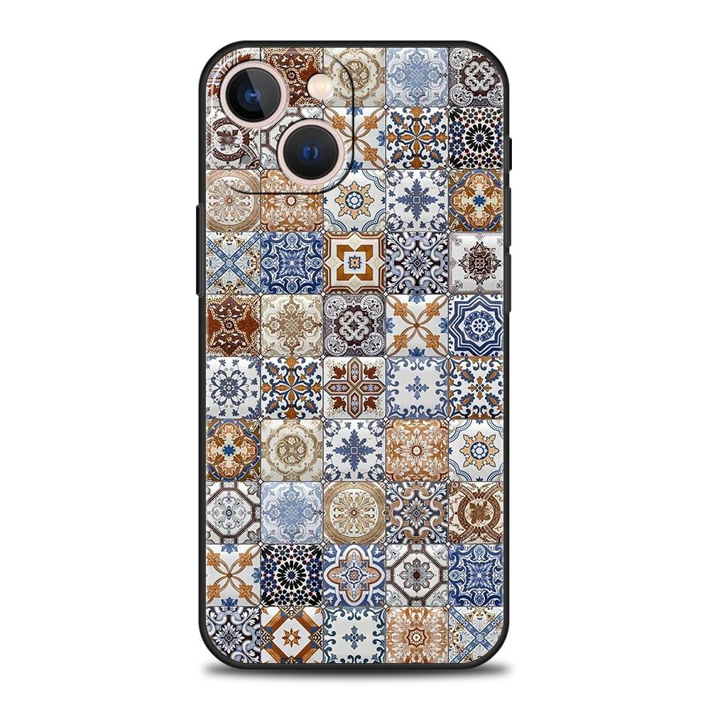 Mandala flower totem Luxury Phone Case For iPhone 13 15 14 12 11 Pro MAX XR X SE XS 7 8 Plus Silicone Black Protection Cover