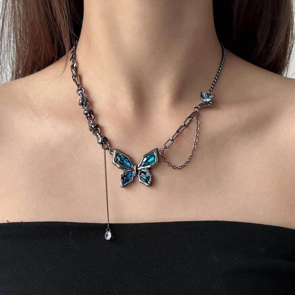 Female Light Luxury Niche Butterfly Tassel Necklace