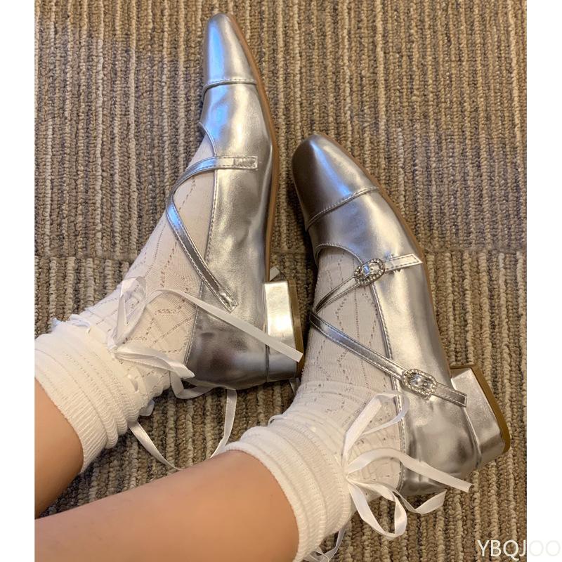 Madingi sidabriniai baleto odiniai batai moterims, prancūziški Mary Jane aukštakulniai, madingi žemo kulno kvadratinės nosies batai, kryžiuotas dirželis, nauji moteriški aukštakulniai