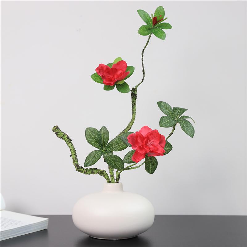 Künstliches Azaleen-Blumenarrangement: Grünpflanzen aus Kunststoff für Tischdekoration