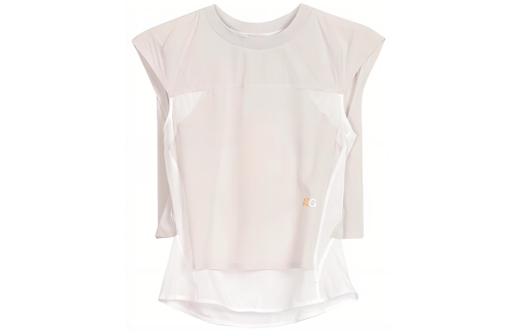 Nike T Shirts Women s White Crew Neck Moderate Straight Fit AJ0988-092 S