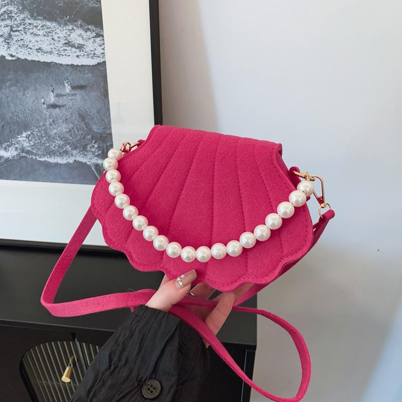 Shell Bag 2025 New Bag Women's Fashion Simple Shoulder Bag Casual Commuter Messenger Bag