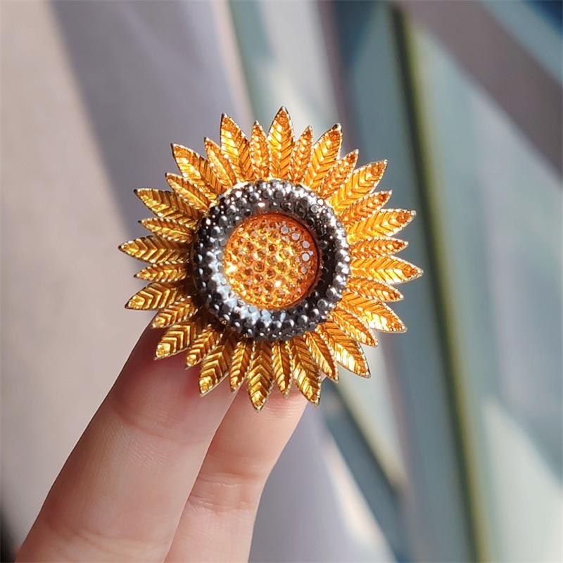 Original Sunflower Brooch With Diamonds Plant Flower Brooch Fashion Alloy High-End Jewelry