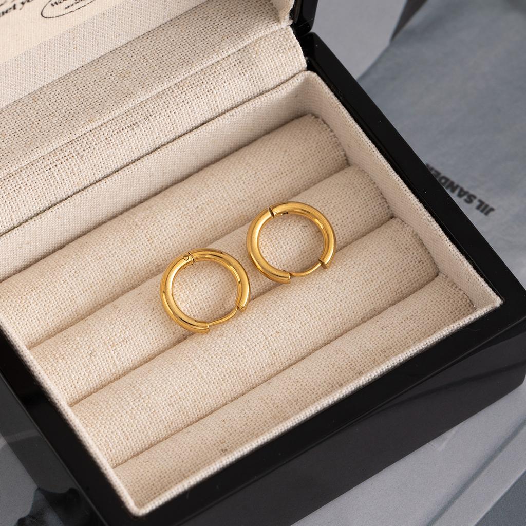 Retro Gold Plain Ring Earrings Simple Light Luxury Stainless Steel Stud Earrings Daily Commuting Premium Ring Earrings