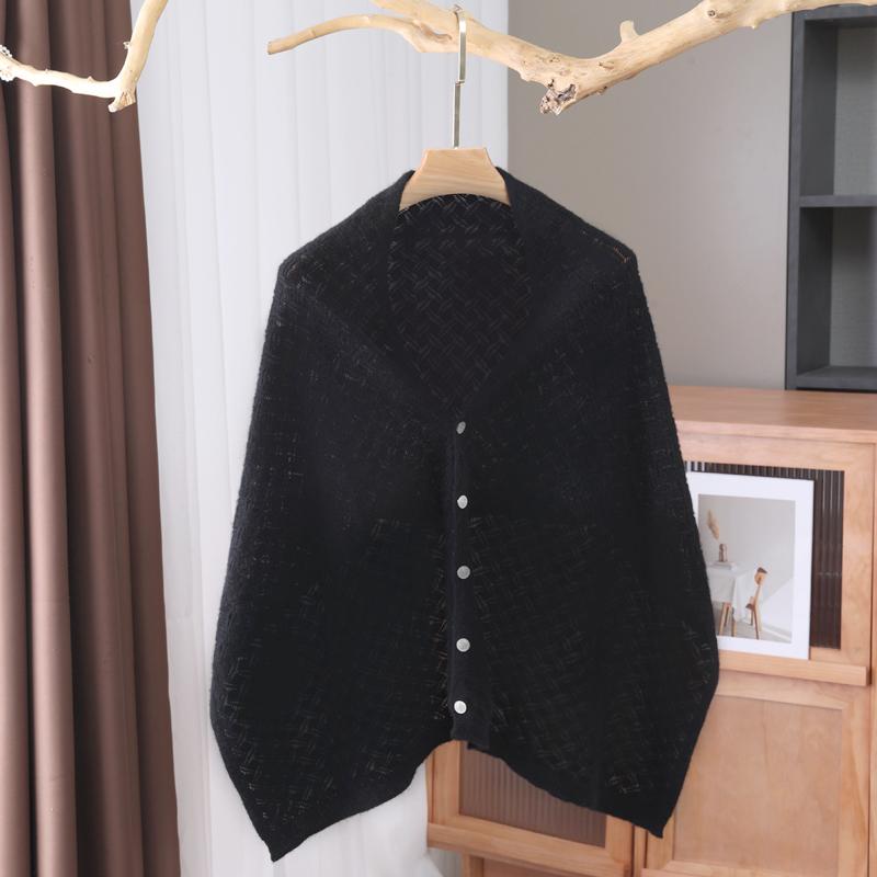 

Ladies 100% wool shawl hollow thin scarf dual-use external cloak knitted shoulder protection air conditioning cardigan shawl чорний