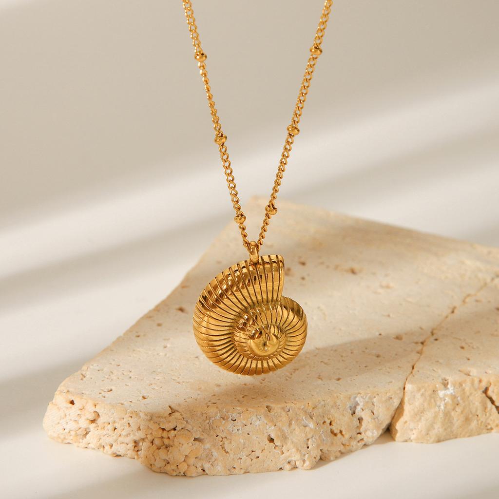 Stylish Conch Shell Pendant Titanium Steel Necklace For Women Unique Minimalist Design