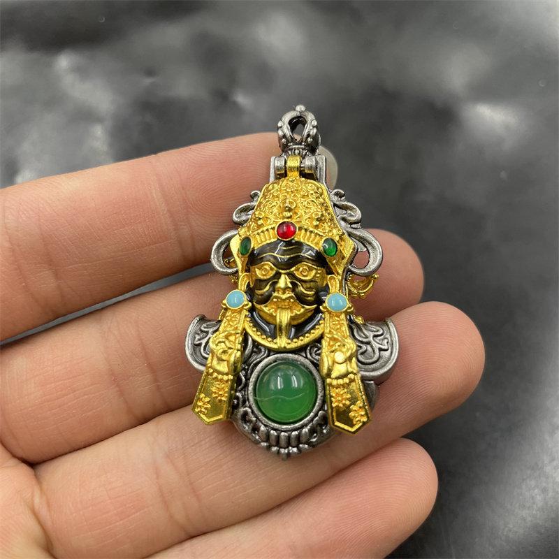 Retro Tibetan Silver Pendant with Green Chalcedony and Red Agate Sweater Chain