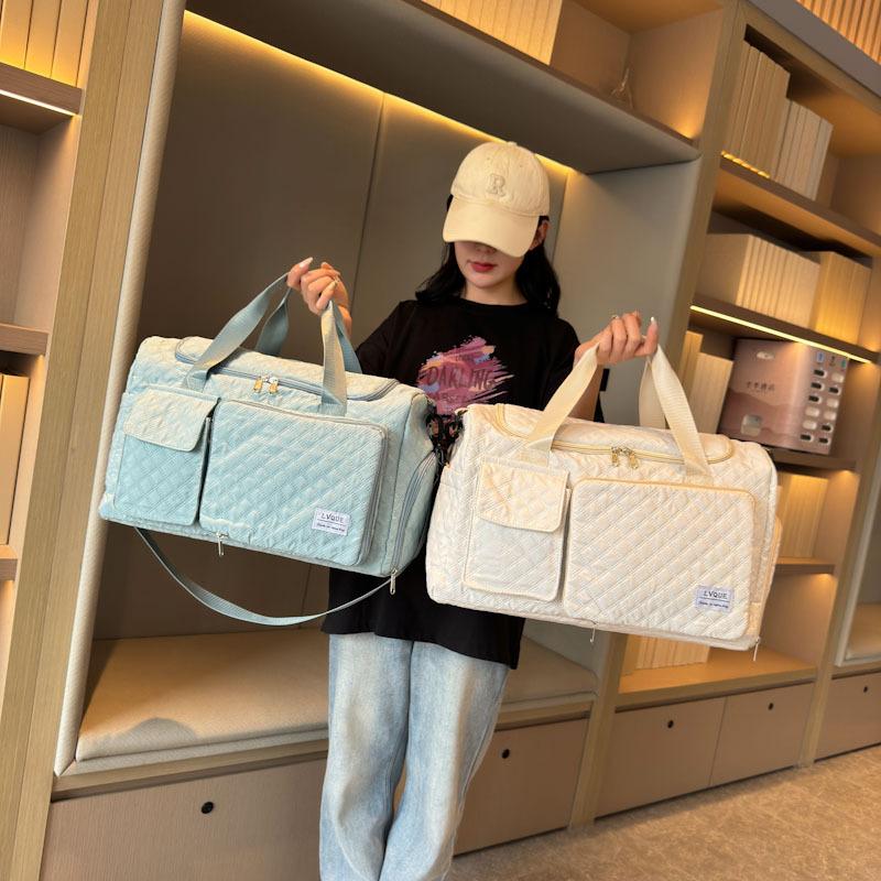 Folding long and short distance large capacity portable travel bag casual and lightweight Oxford cloth travel bag dry and wet separation fitness bag