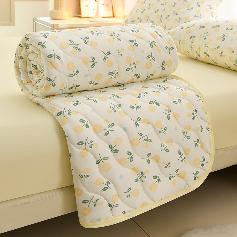 Spring Summer Thin Quilt 150X200Cm/180X200Cm Soft Lightweight Blanket Student Dormitory Cool Air Conditioning Quilt Washable