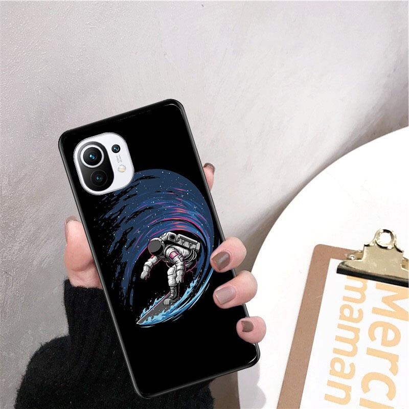 Moon Astronaut Phone Case for Xiaomi 12 Mi 10T 11T 11 Pro 10 10T 11 Lite 10pro 11Ultra Poco X3 Pro Poco F3 M3