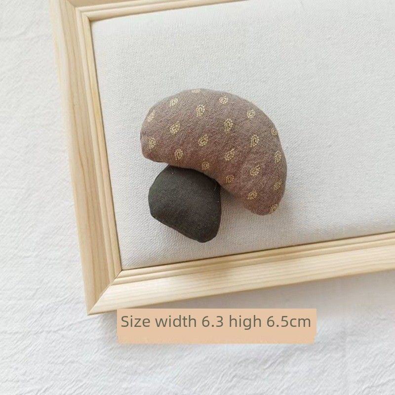 

Новое поступление Ткань в стиле Мори Милый гриб Меньшинство Все сочетается Декоративная булавка Маленькая ювелирная брошь Аксессуары Женские Mushroom Brown brooch