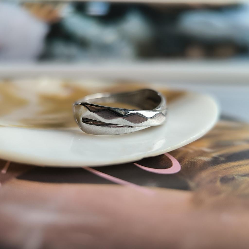 Silver Ring Without Stones, Item Weight 2.24 G (2197539)