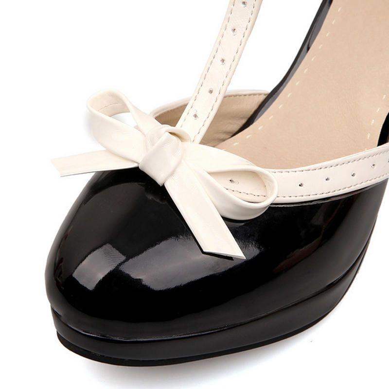 Stylish Women's Platform Sandals Featuring Round Toe And Durable Square Heels