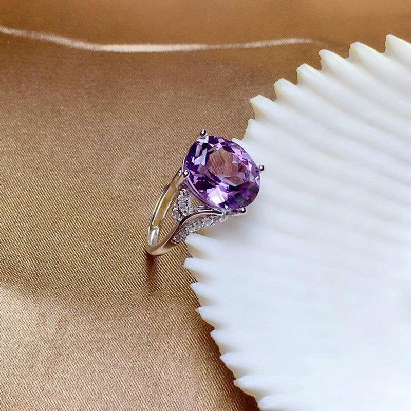 Original Design Diamond Amethyst Ladies Ring Oval Cut Surface Adjustable Sparkling Light Luxury Charm  Jewelry