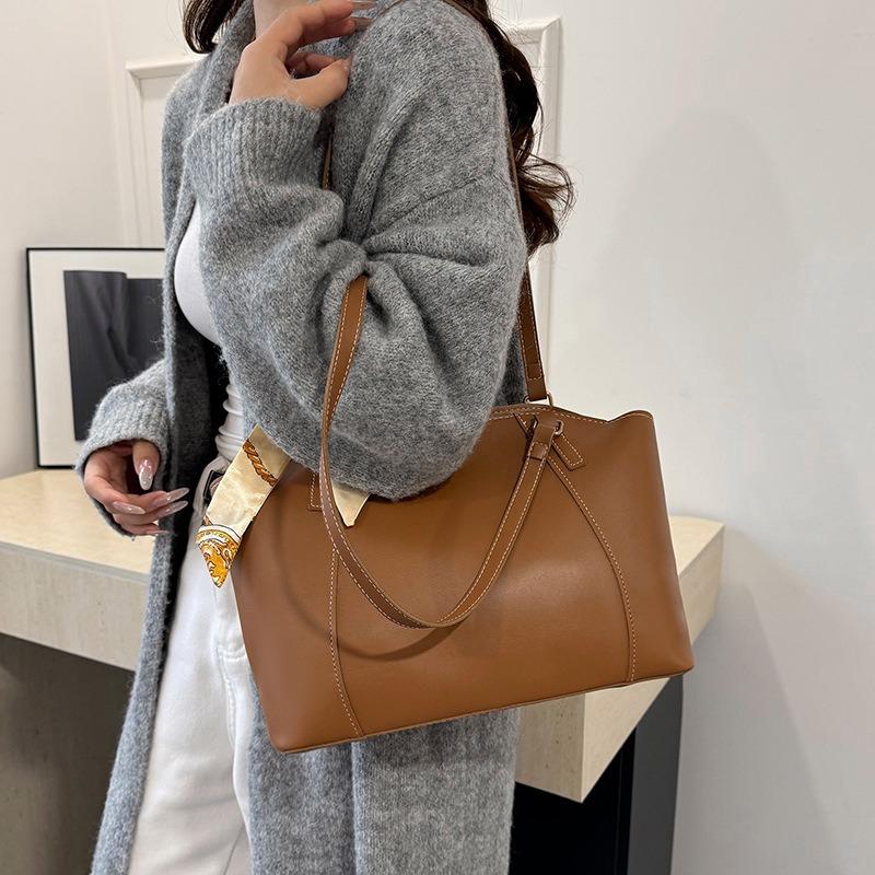 Weiche Leder Mode Tragetasche Retro Lässige Schultertasche Neue Große Kapazität Pendlertasche