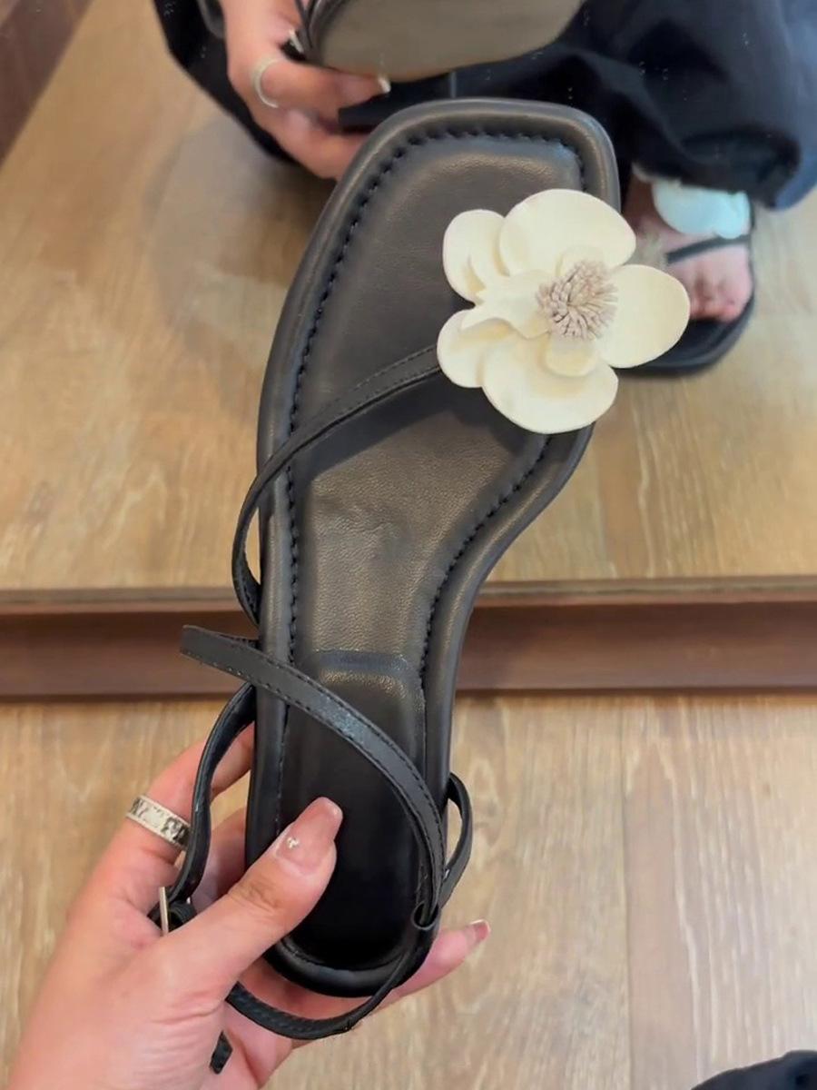 

Sheepskin version~ French flower one-word sandals women s spring and summer new fairy wind soft leather beach open-toed sandals 40