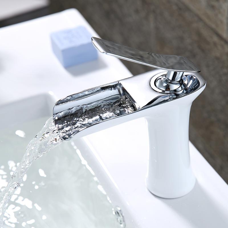 Wasserfall-Waschtischarmatur mit Warm- und Kaltwasseranschluss, Aufsatzarmatur, Crane, Antikbronze-Chrom-Finish, ELM100