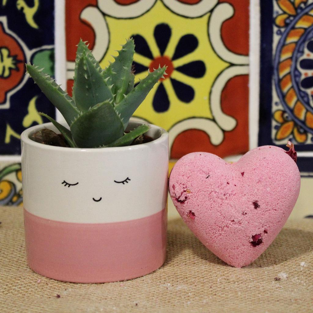 4x Bath Bomb Heart Ylang-Ylang Rose 70g