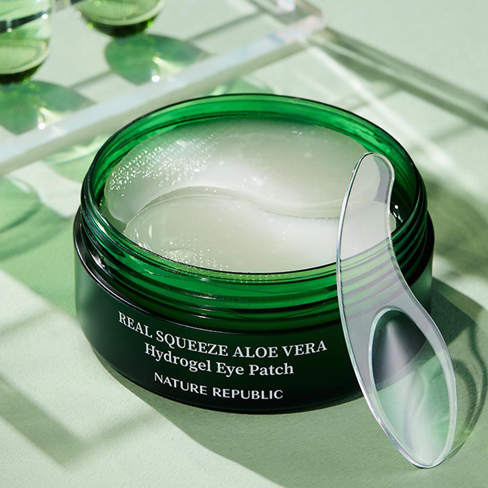 Nature Republic Real Squeeze Aloe Vera Hydrogel Augenpflaster (1 Packung / 60 Stück Pflaster)