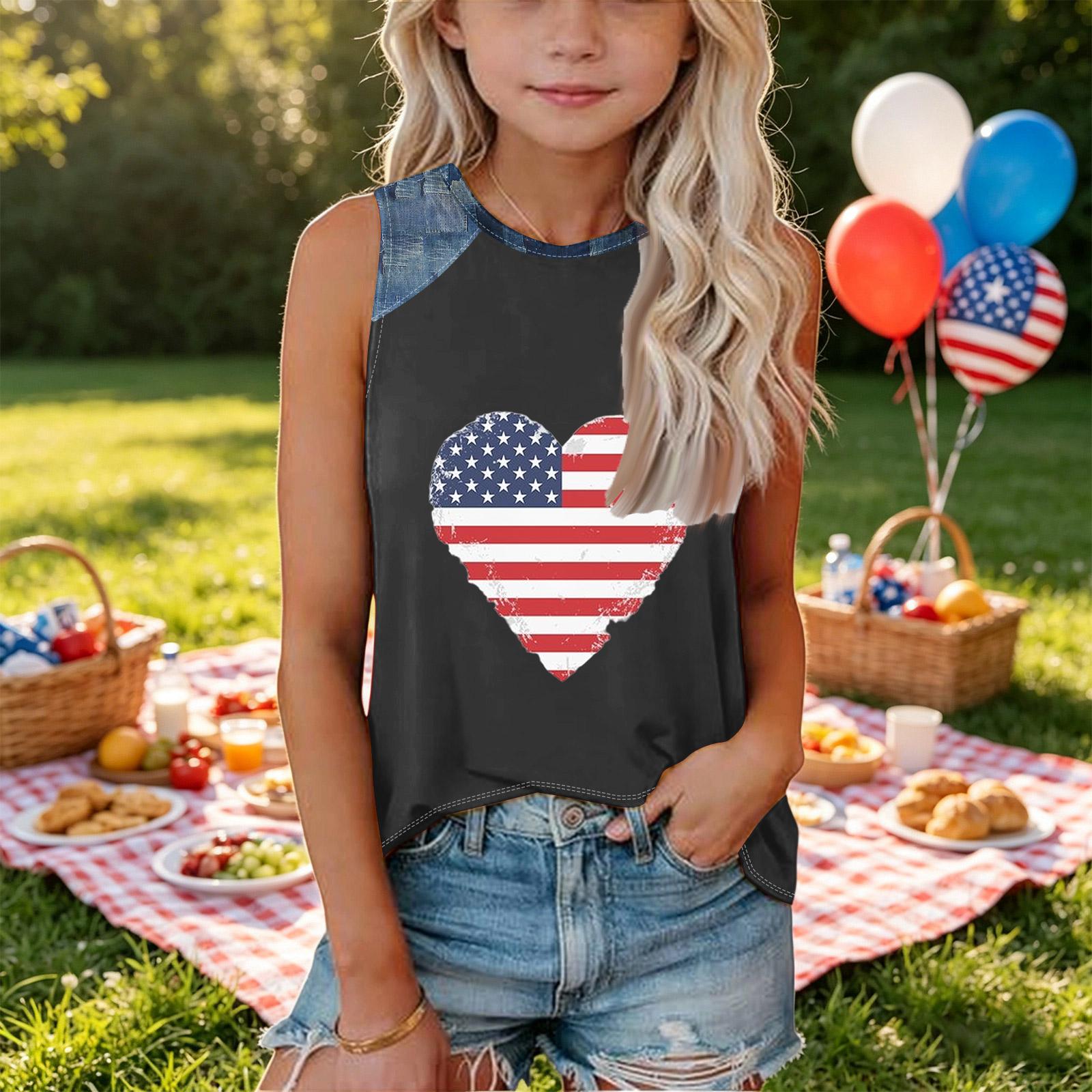 

Sleeveless Loose Fit Tank Top with Round Neck and Printed Denim Patchwork Heart Design for Women Casual Summer Wear 100