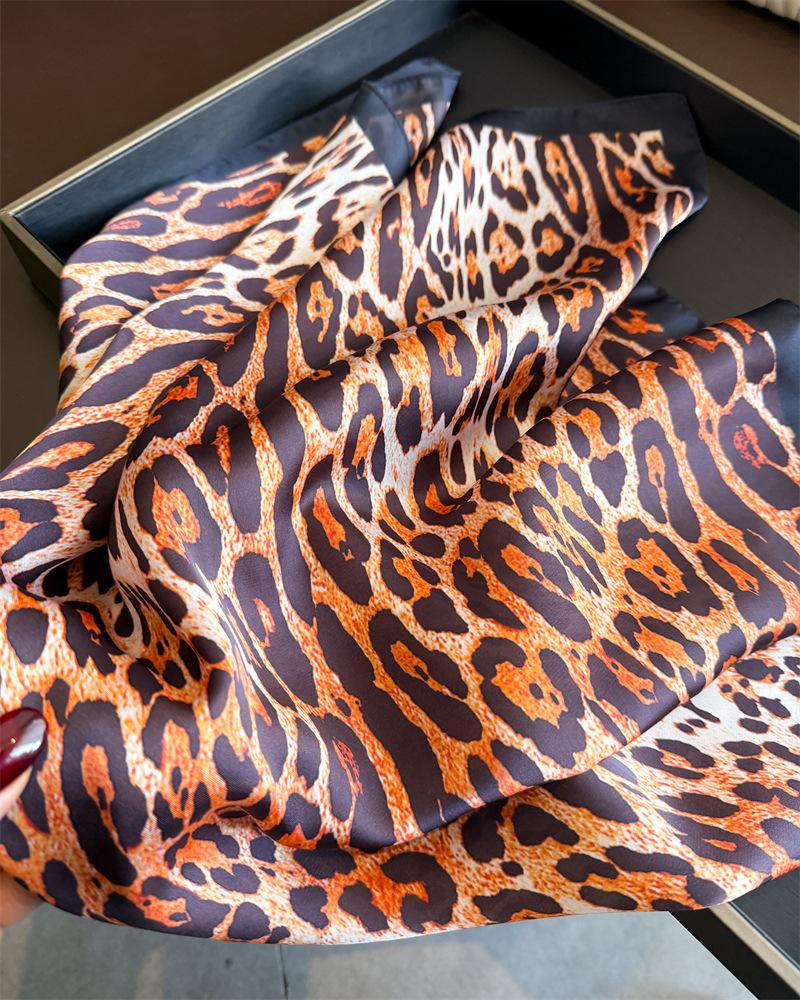 Leopard Print Polyester Scarf Women Fashion Sunscreen Neck Scarf