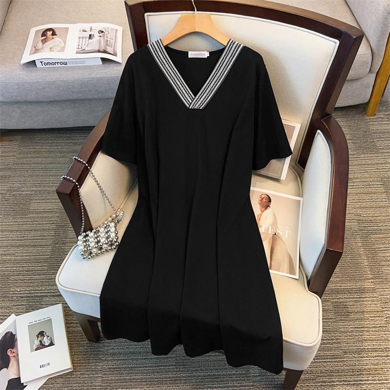 

Plus Size V-Neck Mid-Length Slimming Loose Dress for Women 200/300/350 Jin 7190 3XL чорний