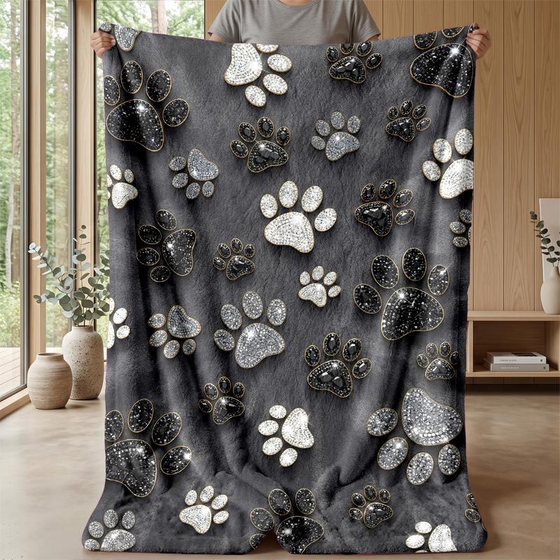 Paw Prints Pattern Design Theme Blanket Lightweight Warm Flannel Blanket Decorative Throw Blanket for Home Decoration