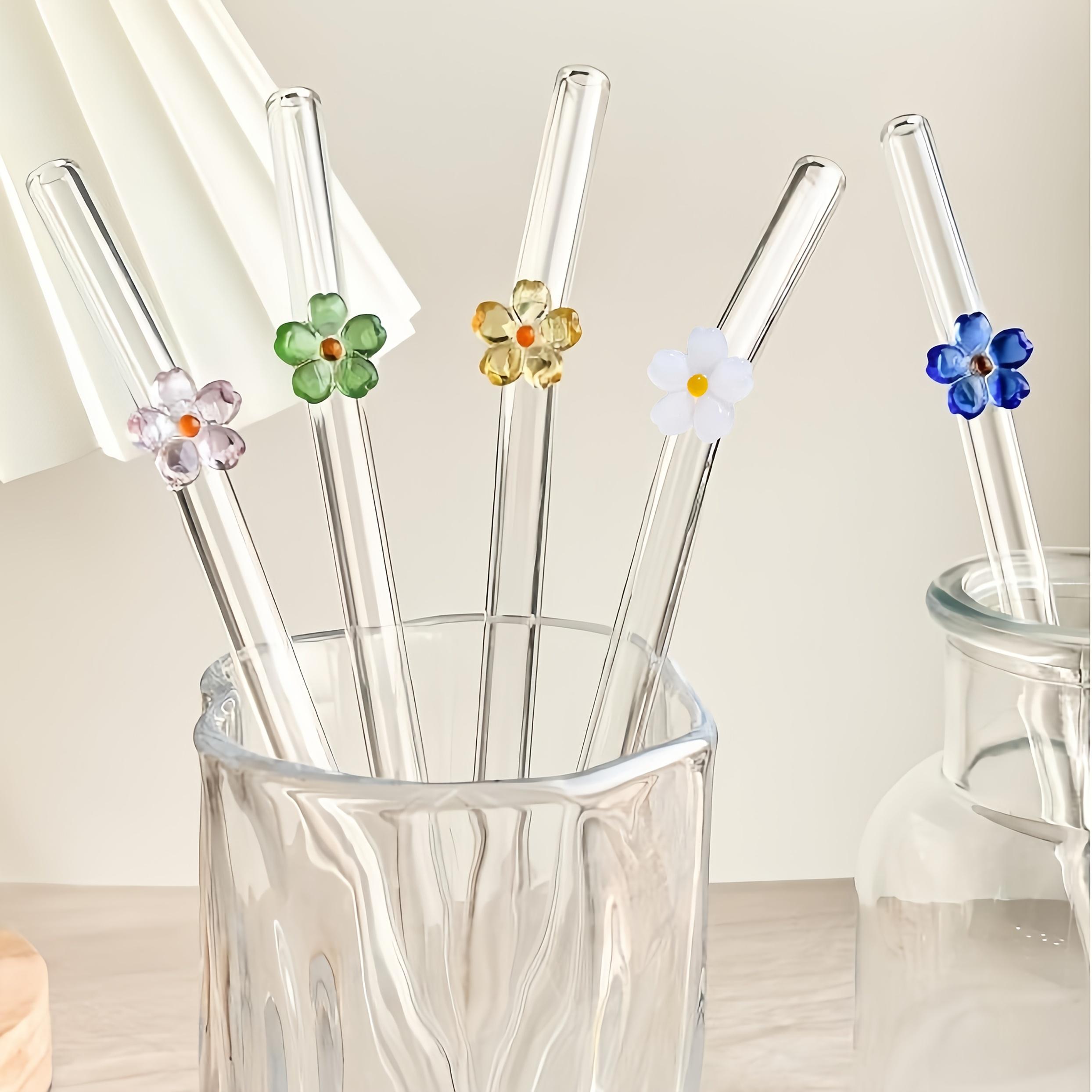 

5-Pack Flower Charm Glass Straws, Shatter-resistant Borosilicate Straws with Cleaning Brush 5pcs