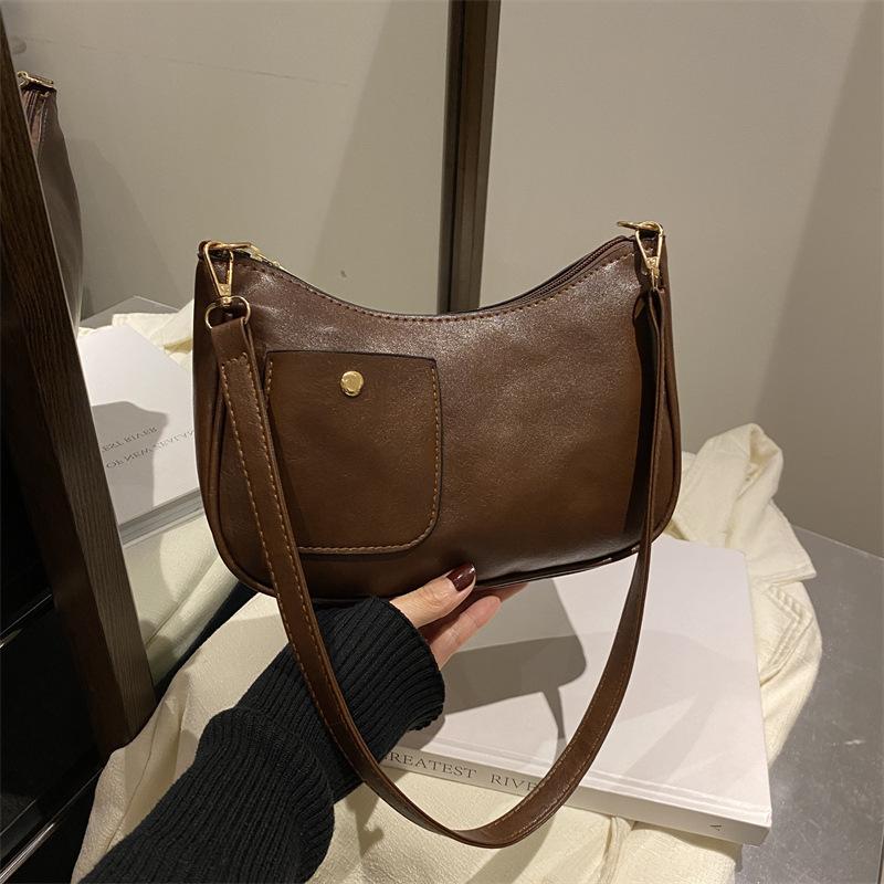 Texture Niche Simple Shoulder Armpit Bag Women's Bag 2025 New Trend Versatile Women's Versatile Ins Crescent Bag
