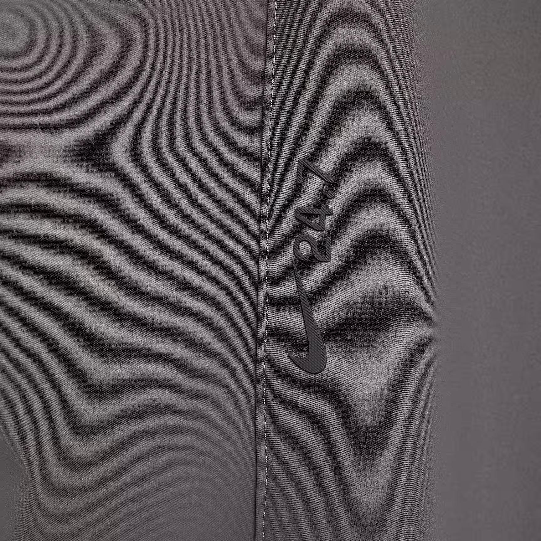 

Nike Dri-Fit Perfect Stretch 24.7 Удобная Классическая Простая Универсальная Быстросохнущая Куртка Женская Куртка HJ0964-036 S