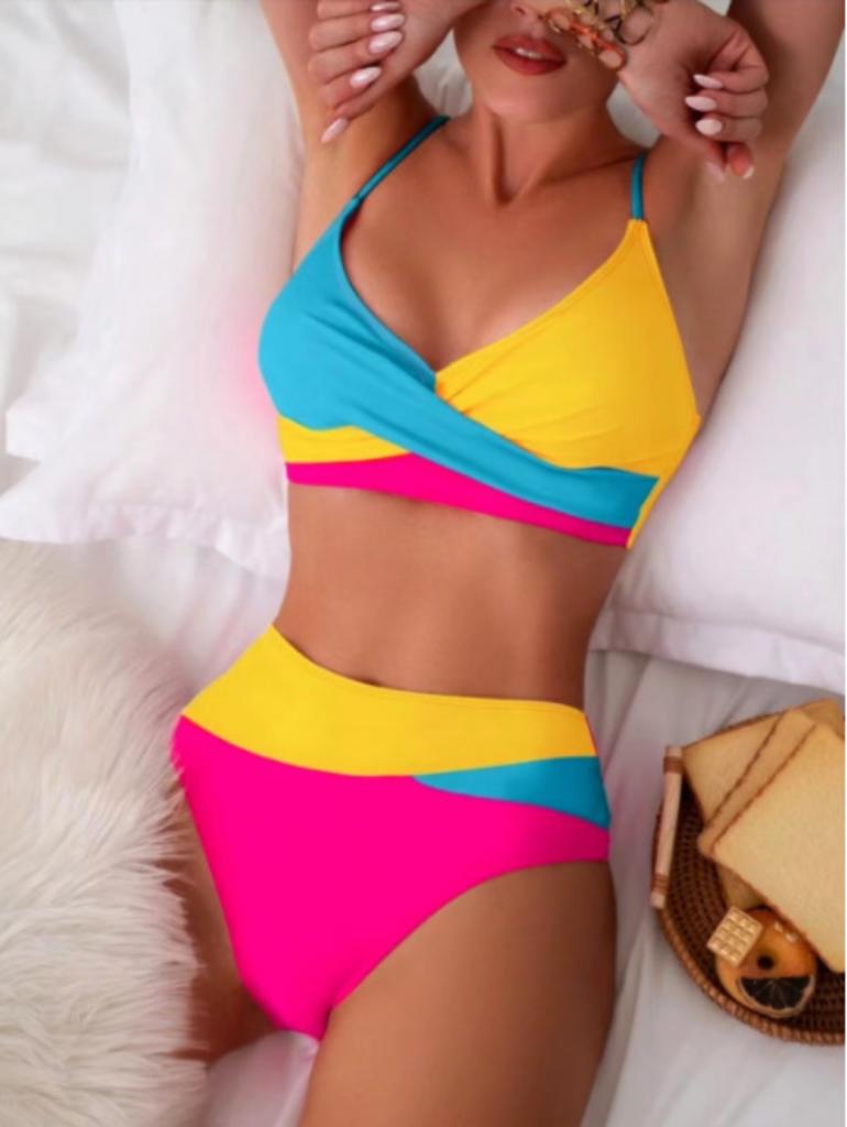Women's Fashion Split Conservative Bikini With Bra Pads And No Steel Bra Swimming Costume