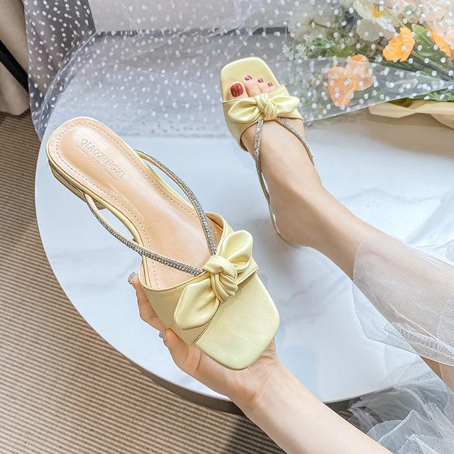 New For Summer Low -Heeled Slippers For Women Fashion Brand Design Casual White Sandals Big Yards Of Shoes