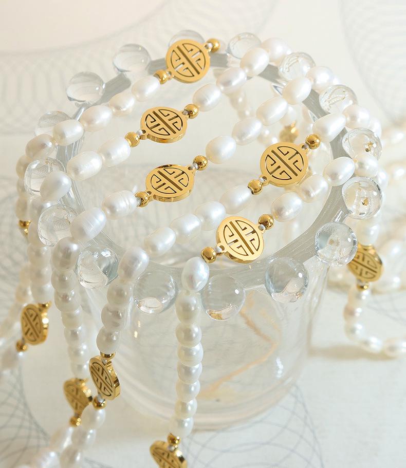 Vintage-Inspired Noble 'Fu' Pendant Freshwater Pearl Necklace - Personalized Jewelry In 18K Gold-Plated Titanium Steel