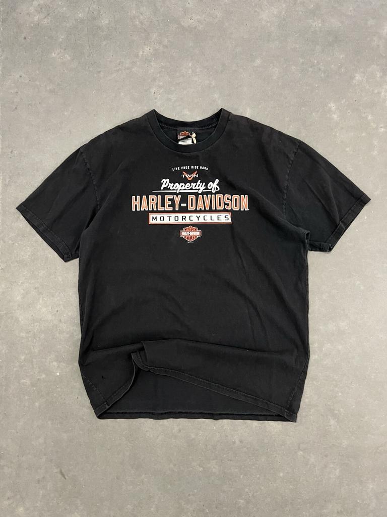 Vintage Harley Davidson T-Shirt Size Large Biker Loveland Colorado Location Unisex T-Shirt