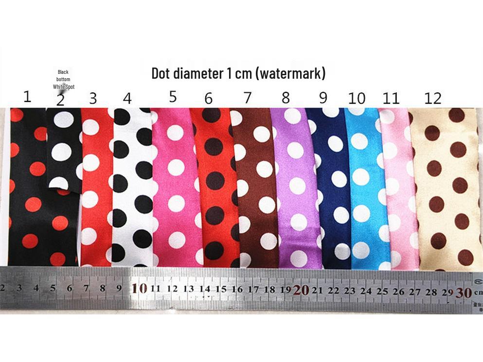 Satin-Stoff mit Tupfenmuster für Kleidung, Kleiderfutter, Homewear und Kopfbedeckungen