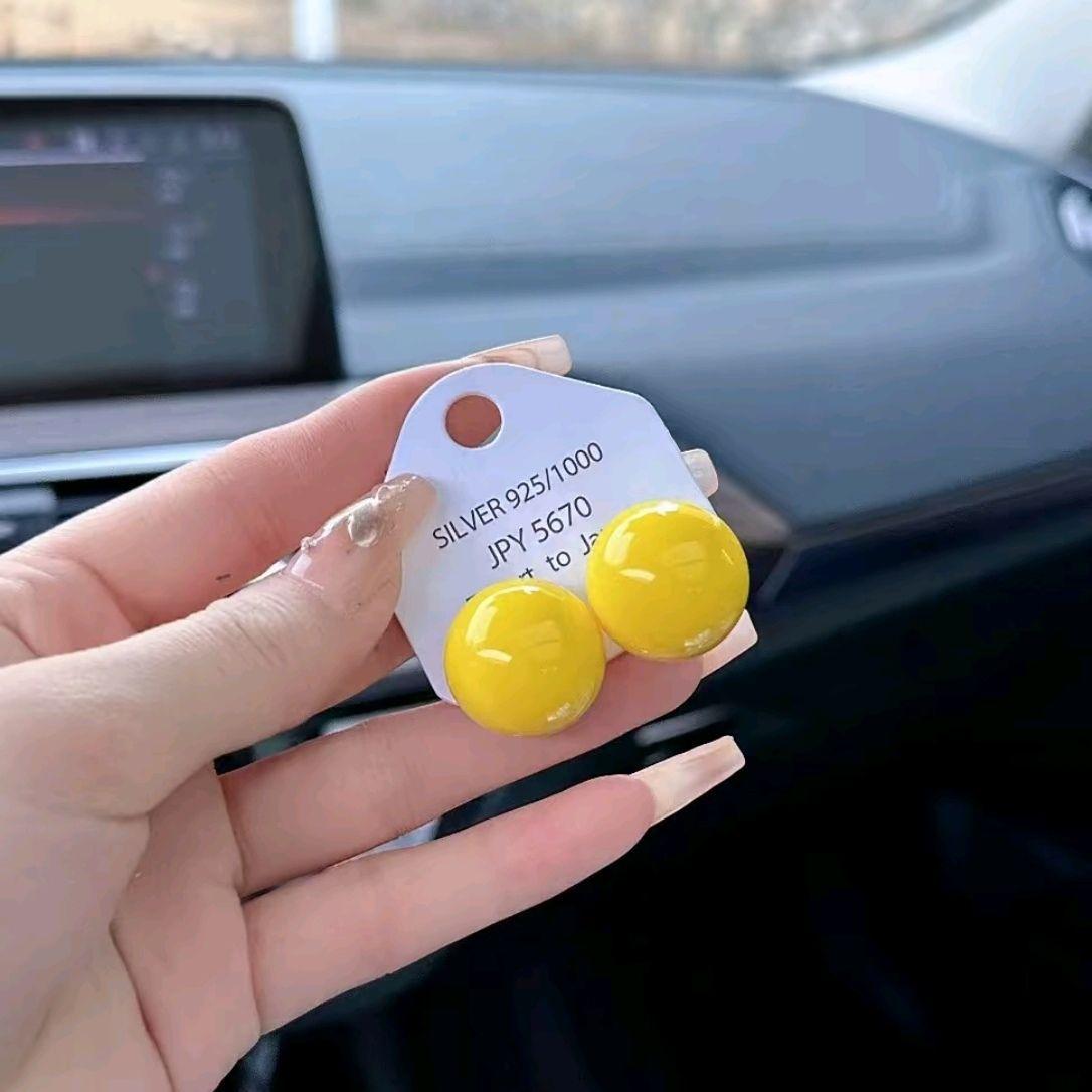 

Dopamine candy beanie stud earrings summer simple earrings ins sweet earrings