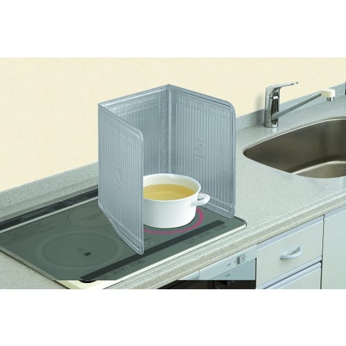 Toyo Aluminum Tempura Guard, 5 pieces, 34.5cm x 84cm, Silver, Simply place on range panel to protect from oil splatters