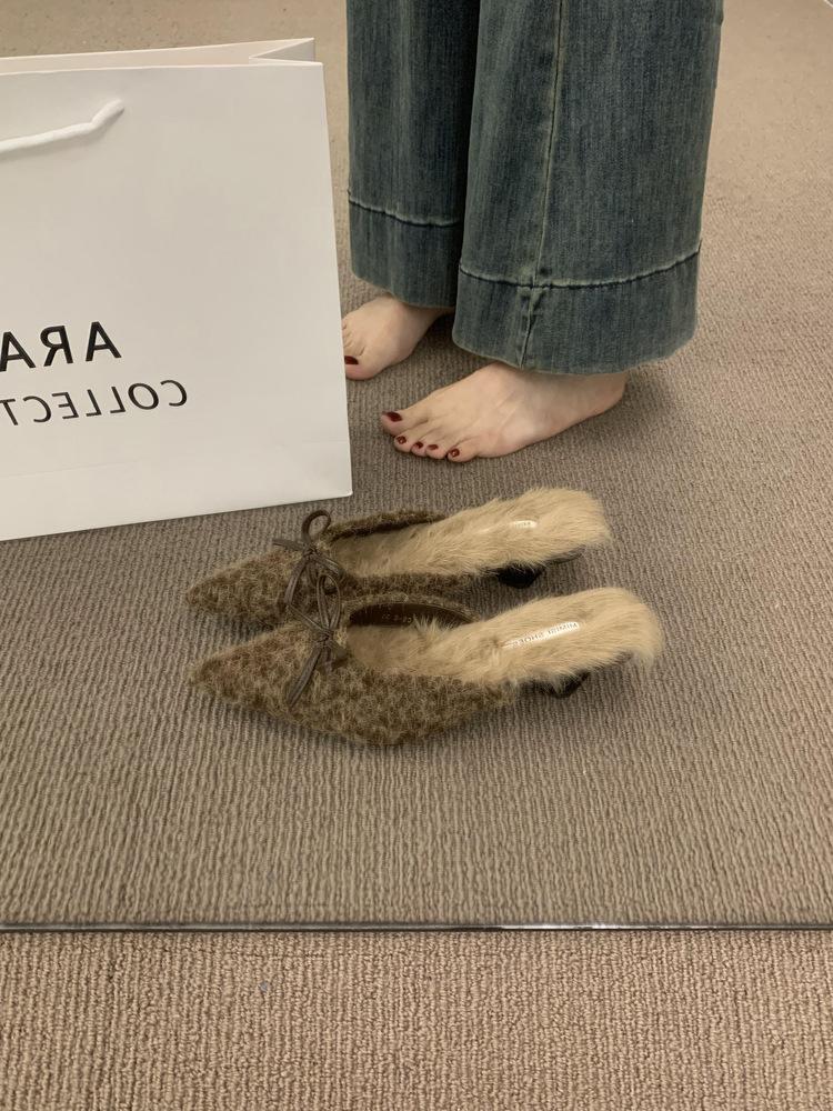 French Temperament Plush Bag Head Half Slippers Lazy One Pedal Pointed Muller Shoes Plush Shoes Women Wear Outside Winter