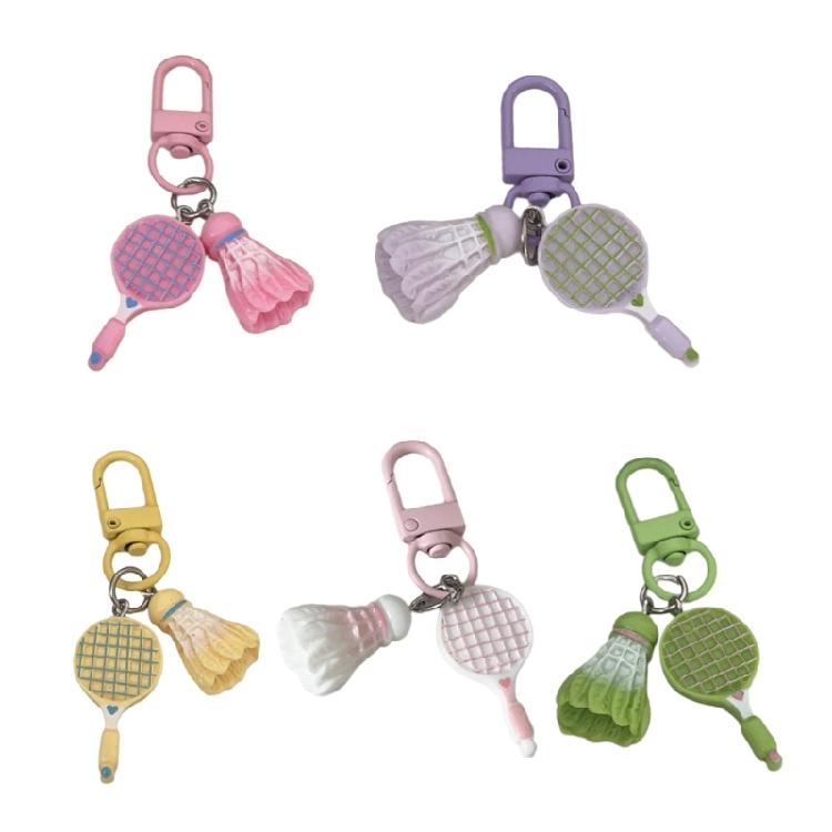 Spielerisches schlägerförmiges Schlüsselanhänger-Anhänger-Harz-Kunststoff-Charm Multifunktionales Zubehör Inspirierendes Geschenk für Sportliebhaber