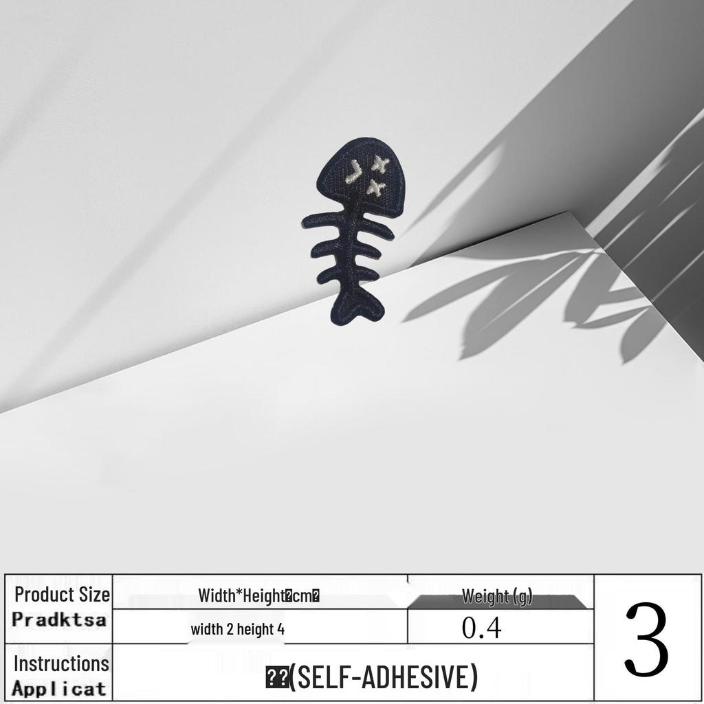 Black Cat Cartoon Embroidery Patch: Self-Adhesive/Iron-On, Cute Summer Short Sleeve Decoration.