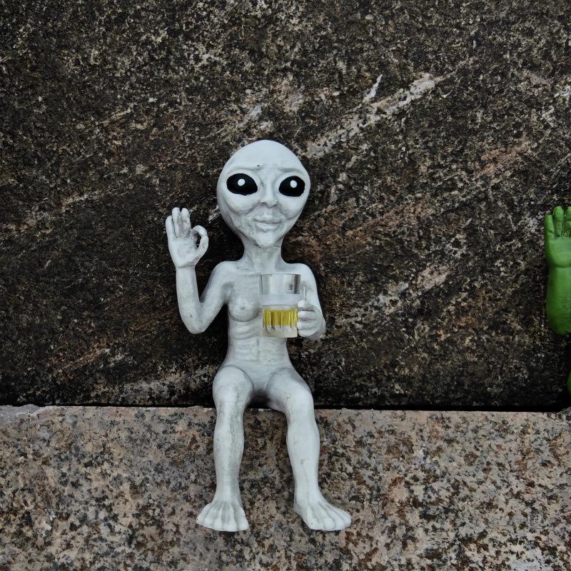 Cross-Border Alien and Angel Dwarf Resin Garden Ornaments for Christmas and Halloween