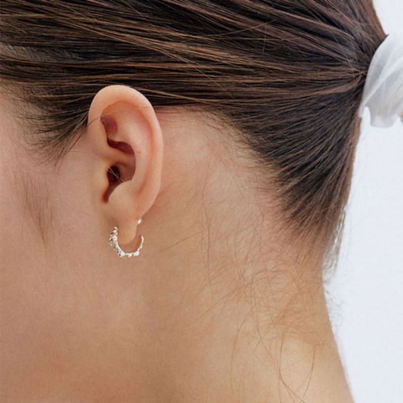 LUMIAH S SHELL EARRINGS