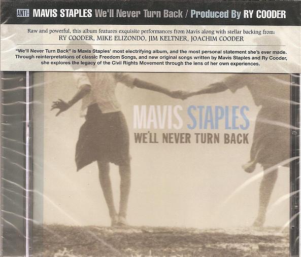 

CD MAVIS STAPLES - We ll Never Turn Back 868302 Anti- 2007 US Soul/Funk Used