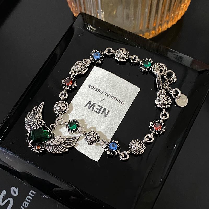 

Ретро Подвеска-Колье с Крыльями Камелии: 2024 Модные панк хип-хоп аксессуары для ключичной цепочки