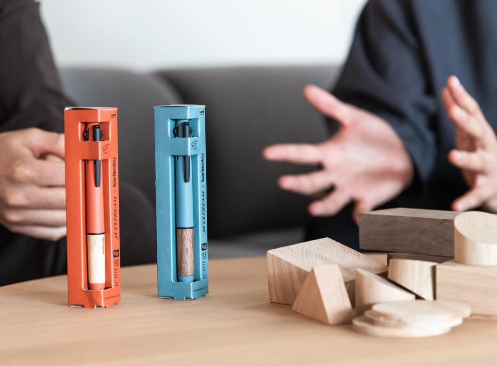 Karimoku x Uni Mitsubishi Jetstream 4+1 Begränsad Upplaga Trä Multi-penna