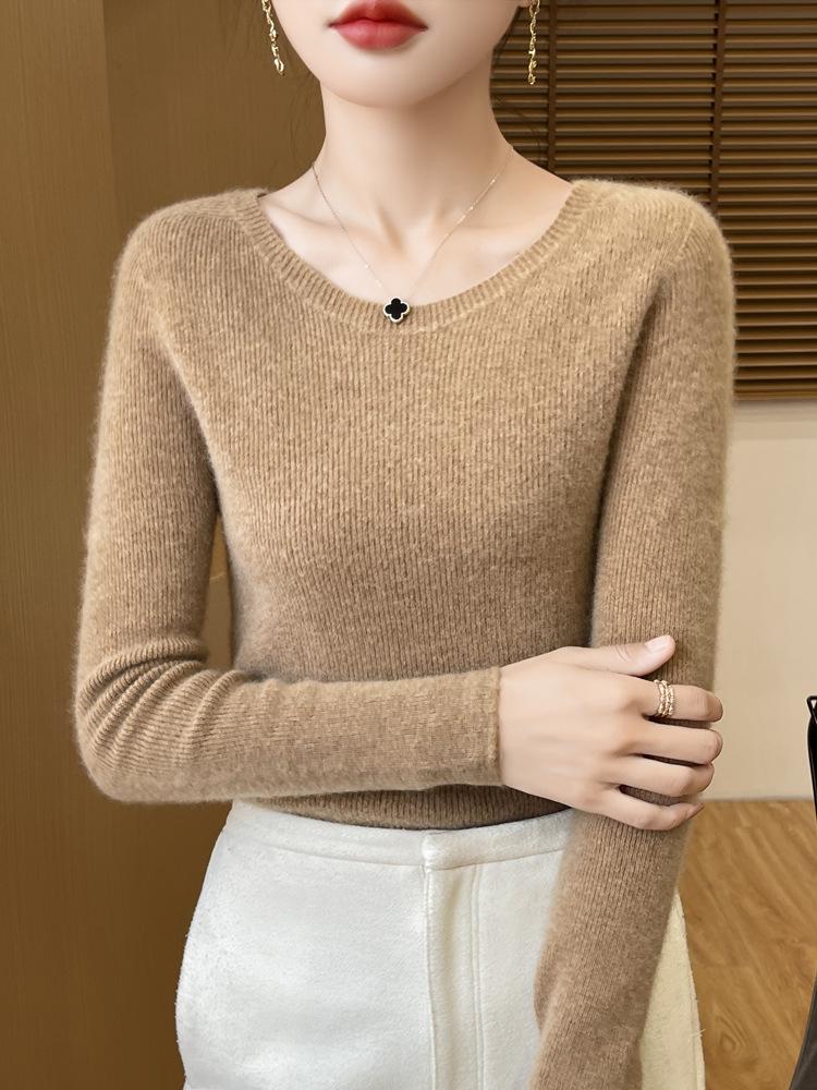 Retro Four-Thread Knit Sweater - Women's Round Neck Top for Autumn/Winter