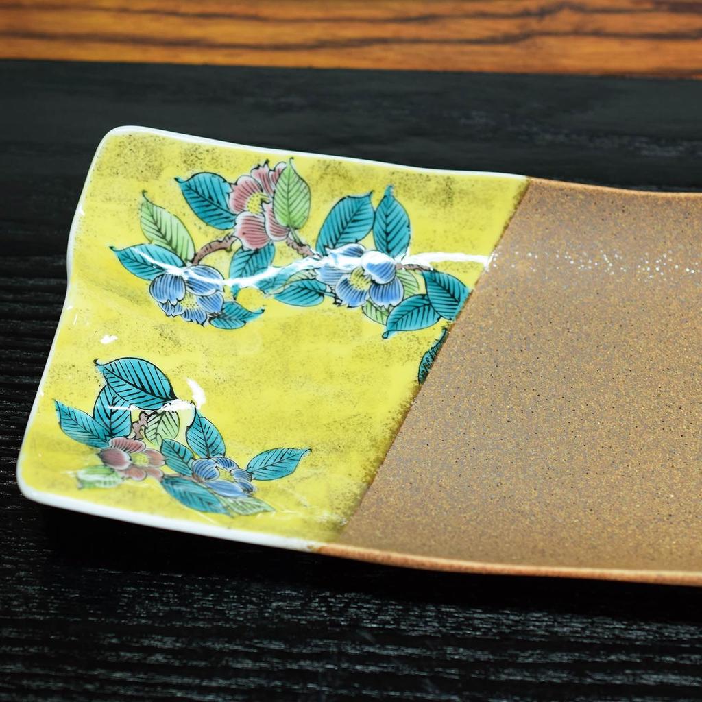 Japanischer Kura-Teller, stilvolles Geschirr, Kutani-Ware, Servierteller, Yoshidaya Tsubaki-Keramik, großer Teller, japanischer Speiseteller, japanisches Geschirr, Keramik