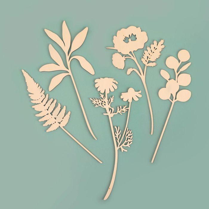 10 Wooden Flowers To Decorate 24 Cm
